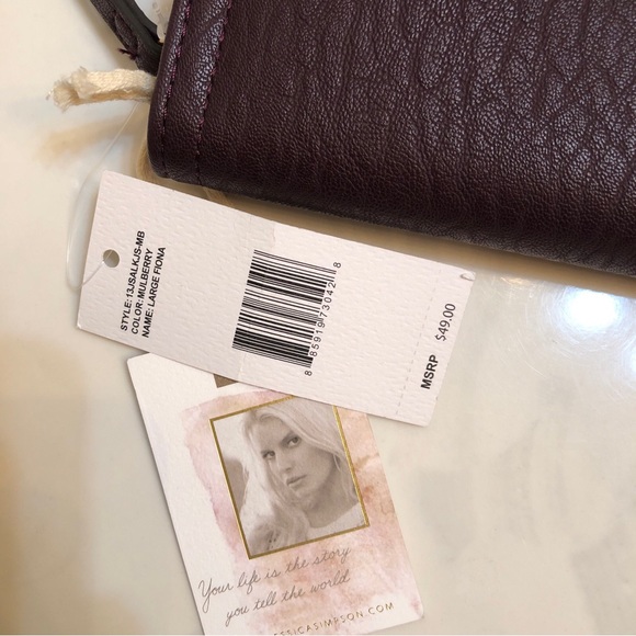 Jessica Simpson Large Fiona Faux Leather Wallet Color Mulberry NWT - Picture 4 of 13